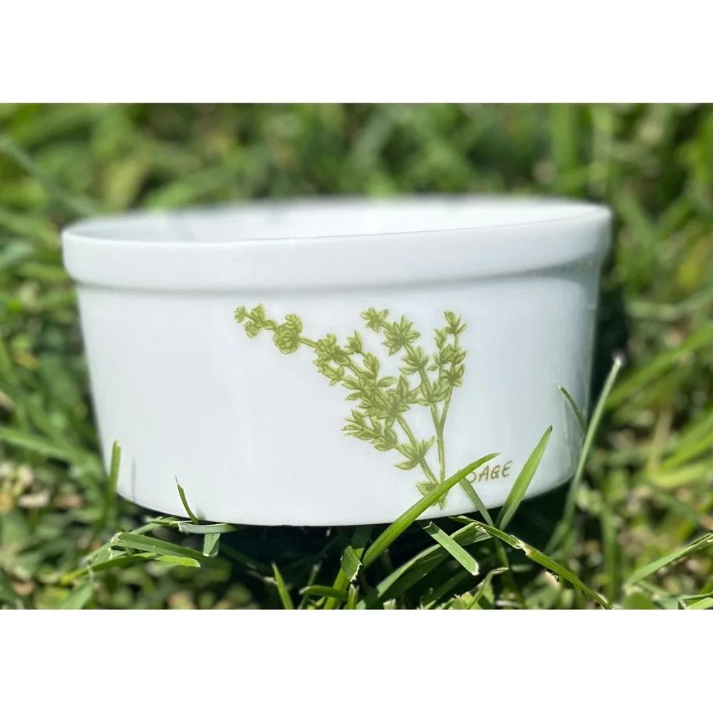 Parsley Oven to Table Cookware Baking Dish Ramekins Herb‎ Design White